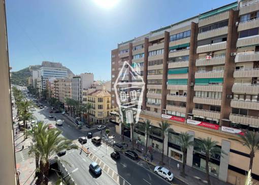 Apartment - Sale - Alicante - Centro