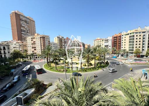 Apartment - Sale - Alicante - Luceros
