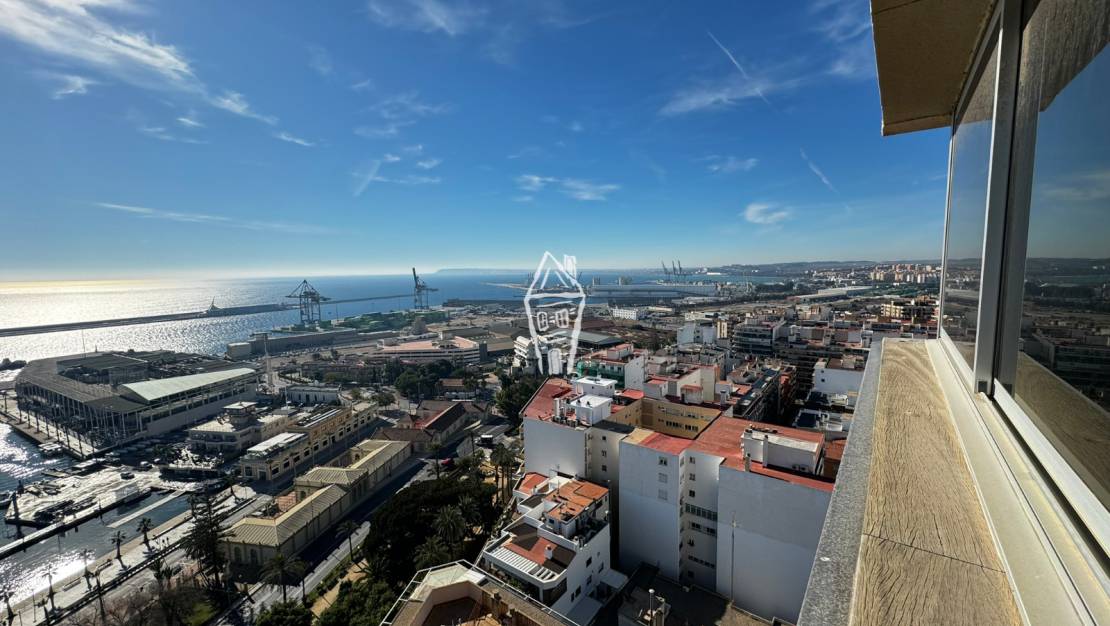 Sale - Apartment - Alicante - Centro · explanada