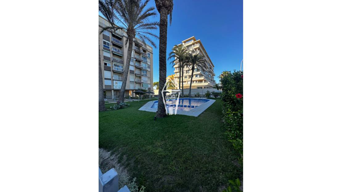 Sale - Apartment - Alicante - San Juan Playa