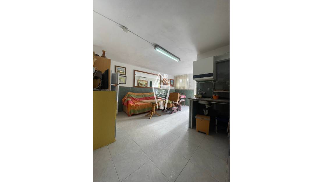 Sale - Studio apartment - Alicante - San Juan Playa