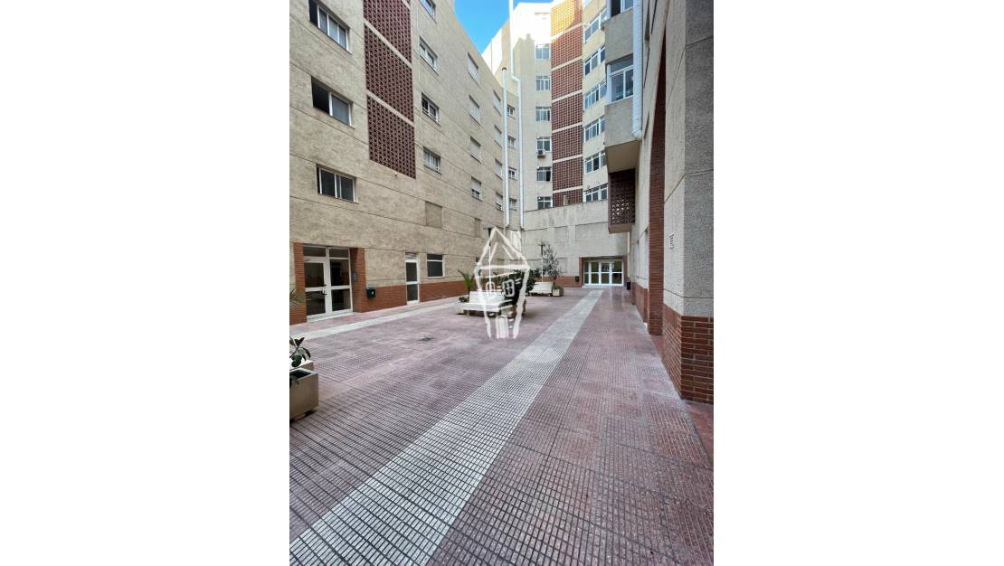 Vente - Appartement - Alicante - Altozano - Conde Lumiares